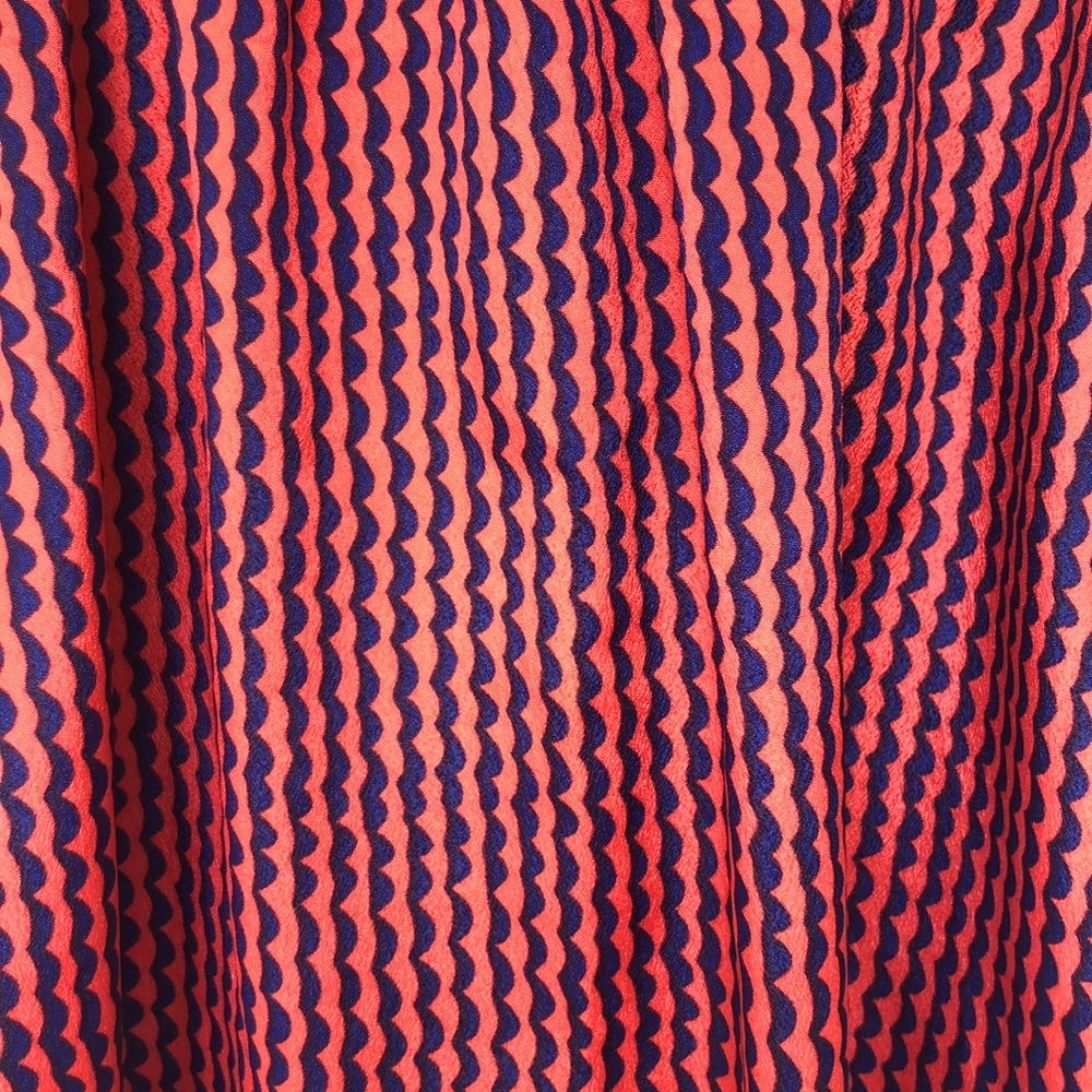 Patterned dress - Picture 2 of 3